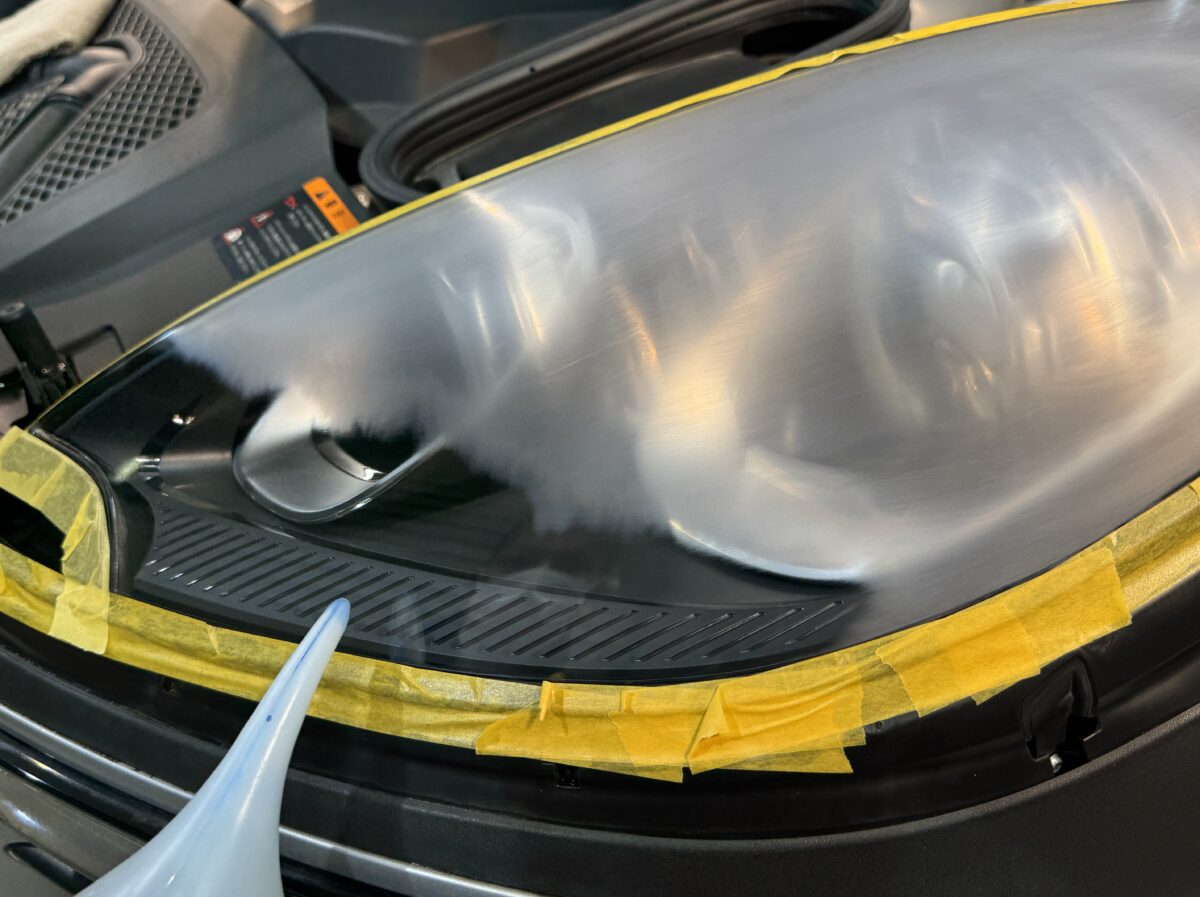 ヘッドライト修理の費用目安
