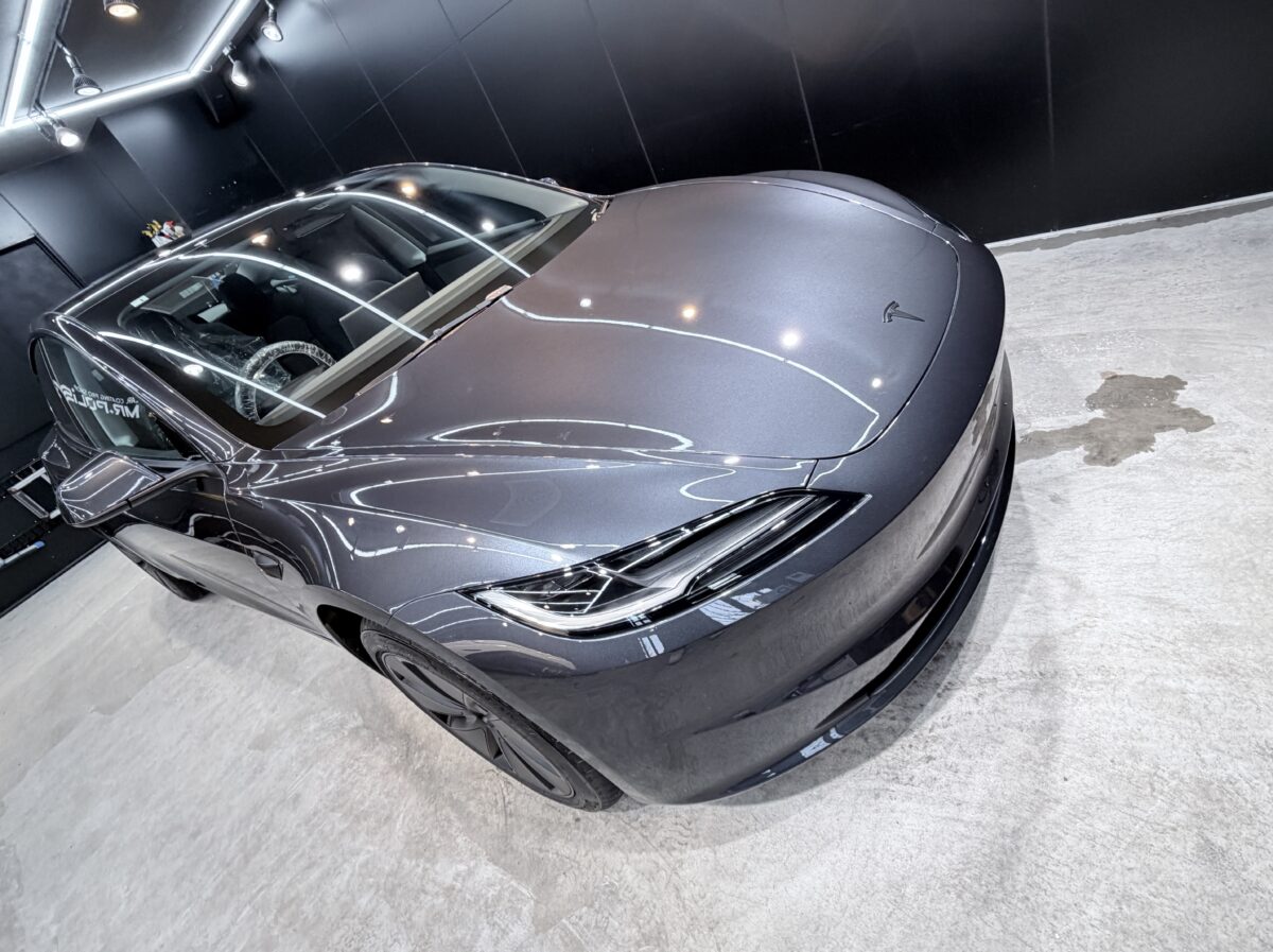 テスラ モデル3 ガラスコーティングの施工が完了！