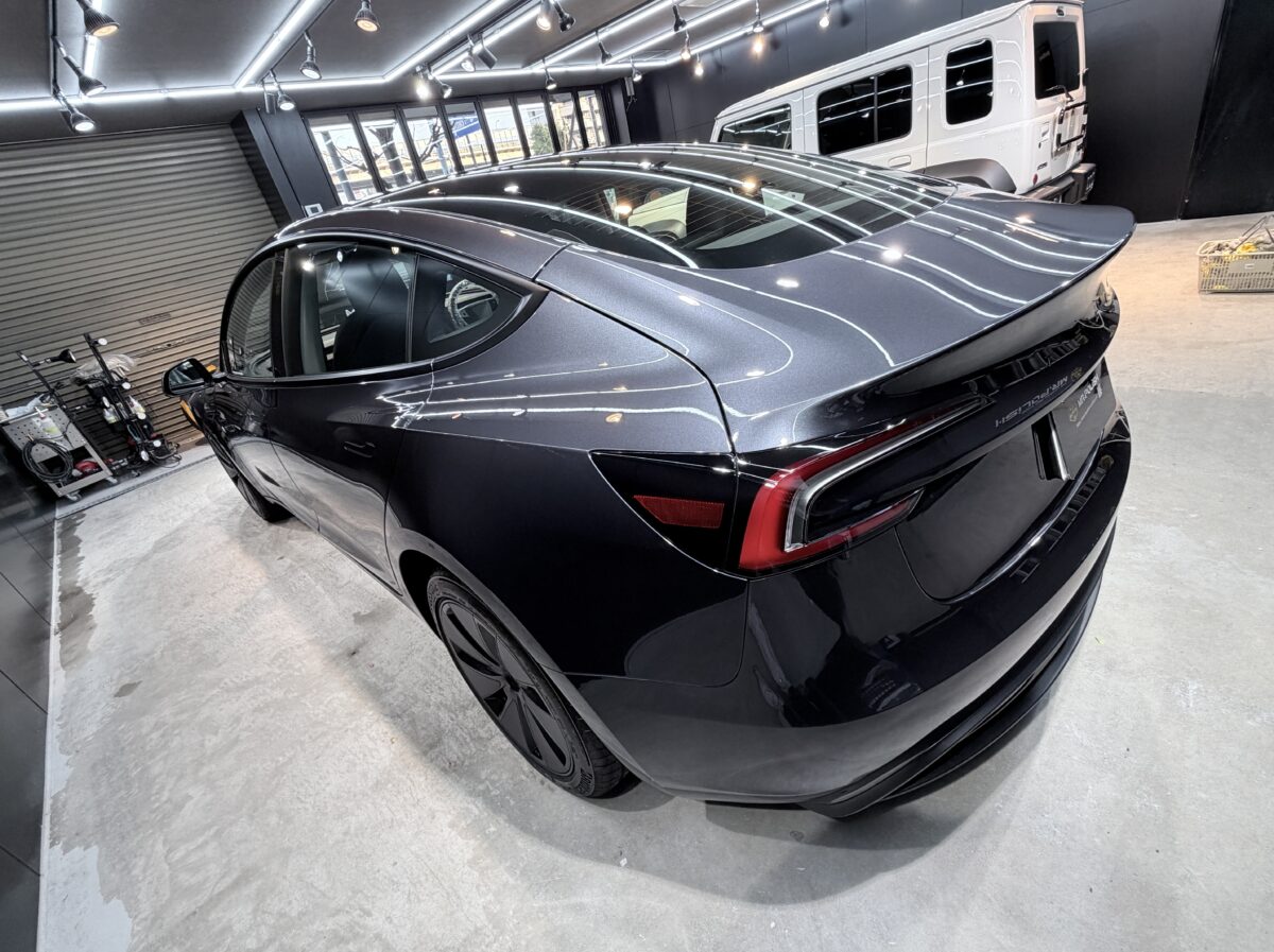 テスラ モデル3 ガラスコーティングの施工が完了！