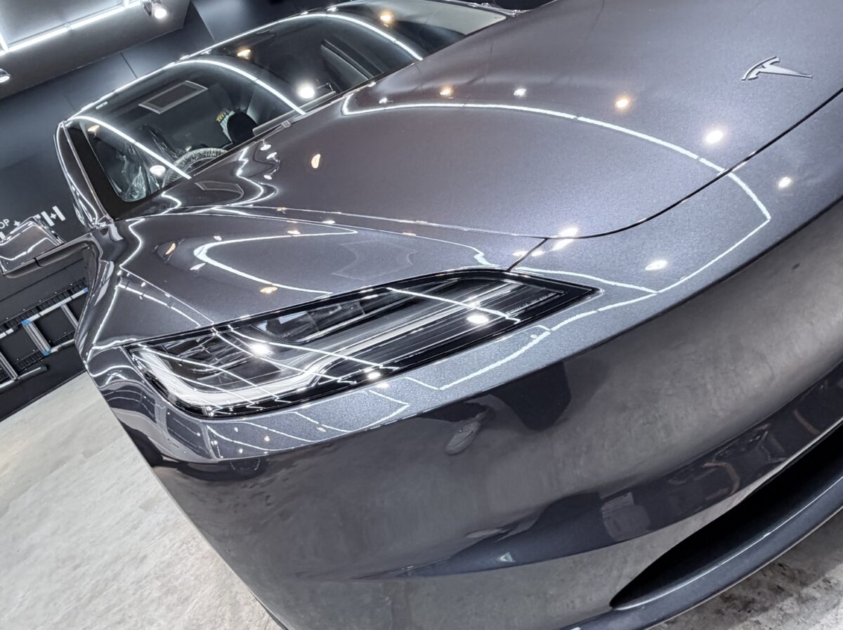 テスラ モデル3 ガラスコーティングの施工が完了！