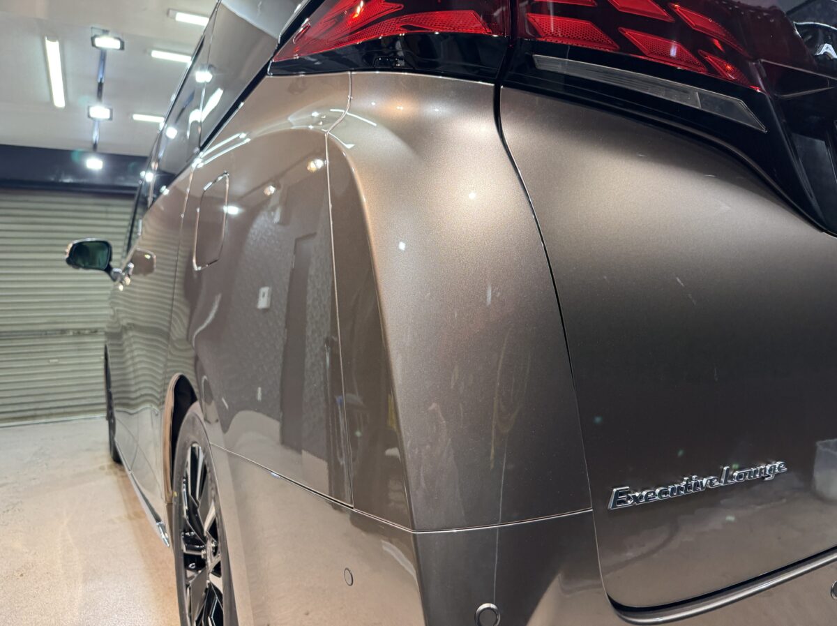 トヨタ アルファード コーティング施工完了