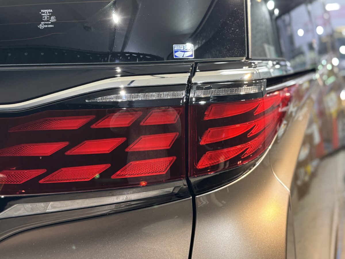 トヨタ アルファード コーティング施工完了