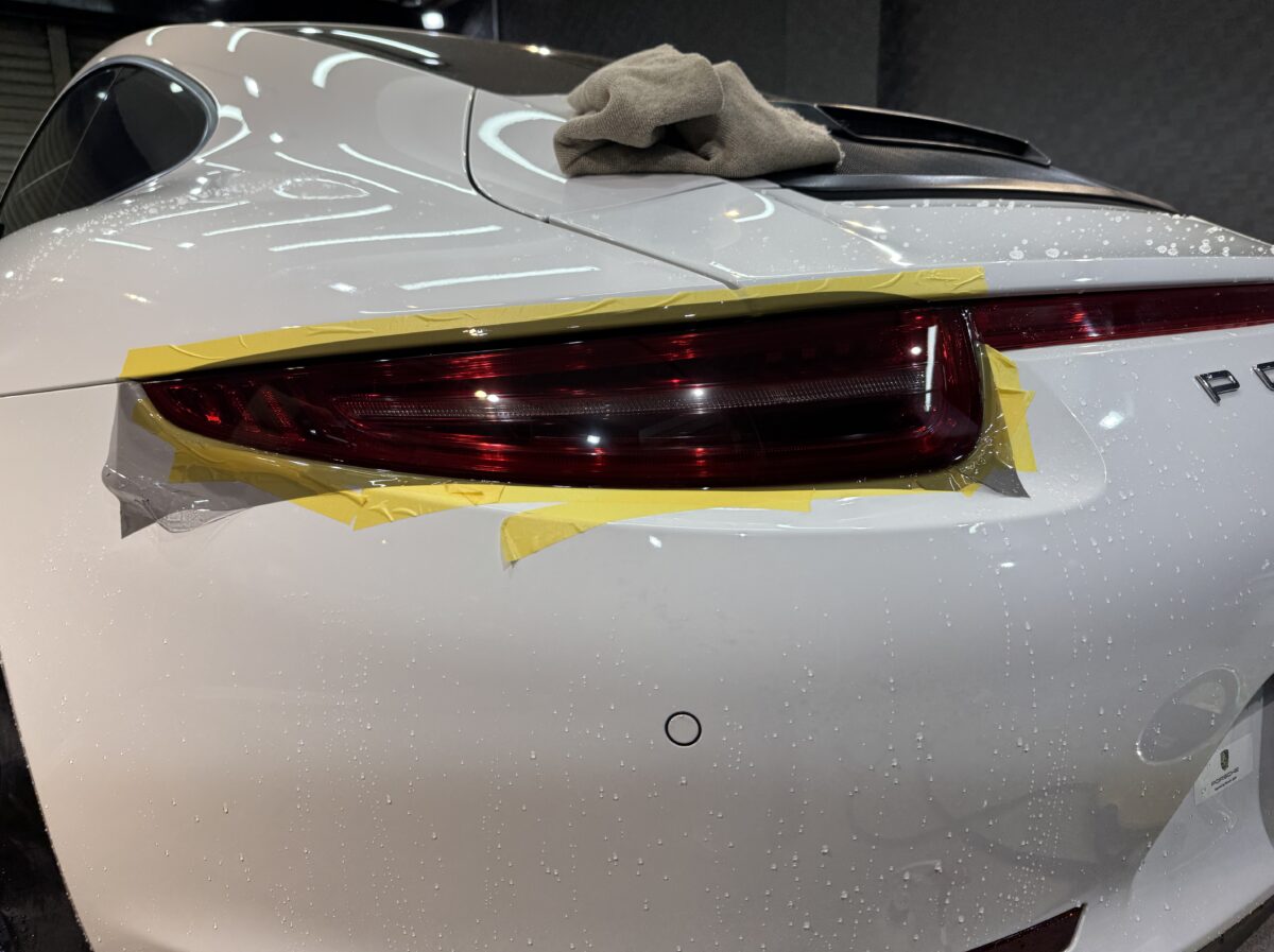 テールレンズプロテクションフィルム（スモーク）