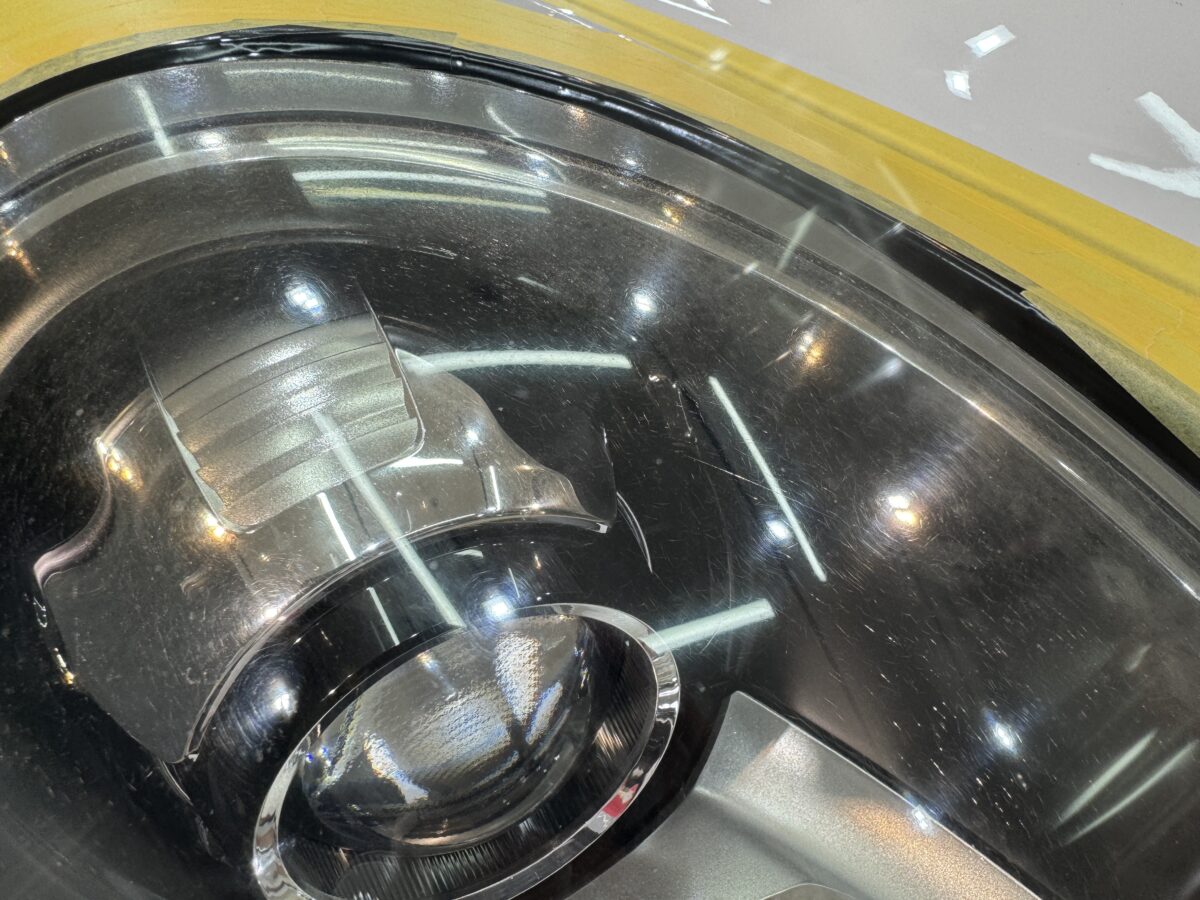 ヘッドライトリペア