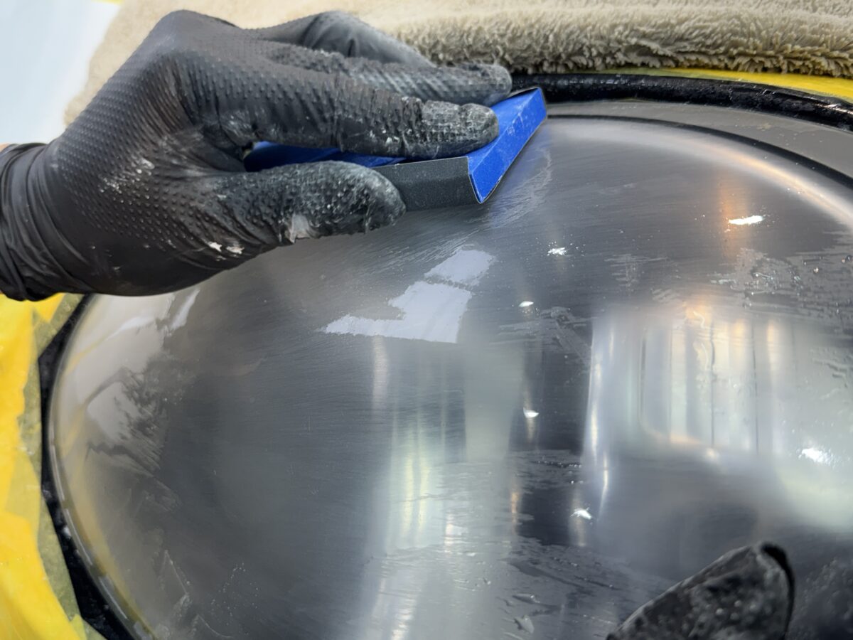 ヘッドライトリペア