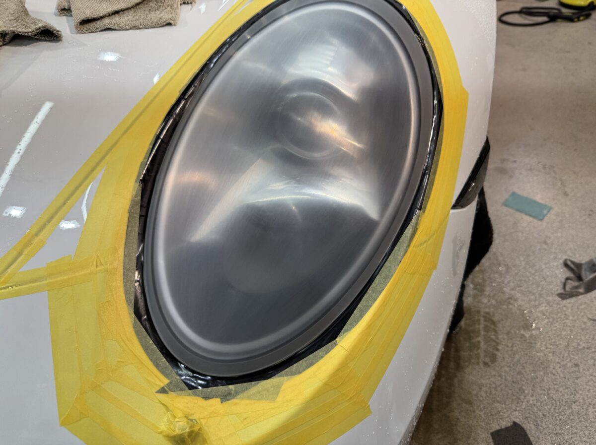 ヘッドライトリペア