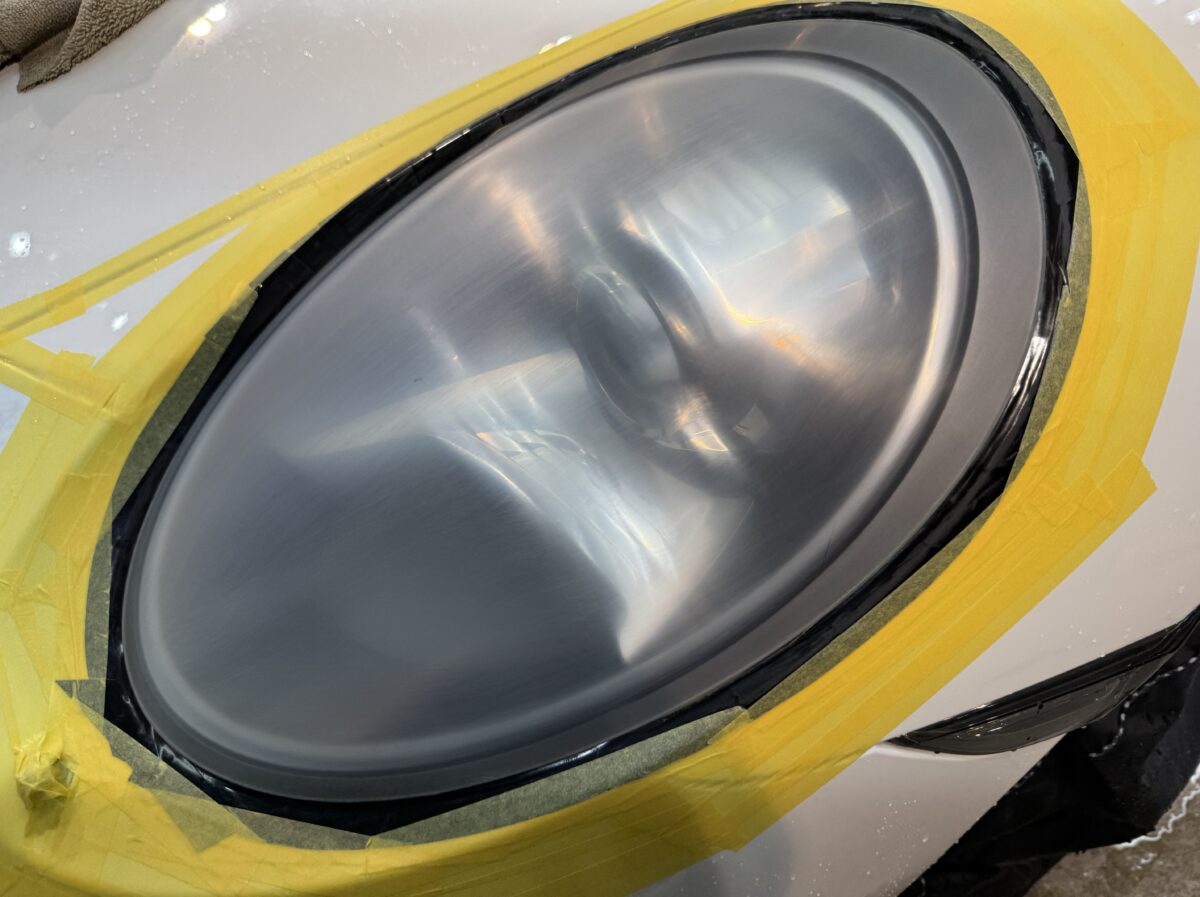 ヘッドライトリペア