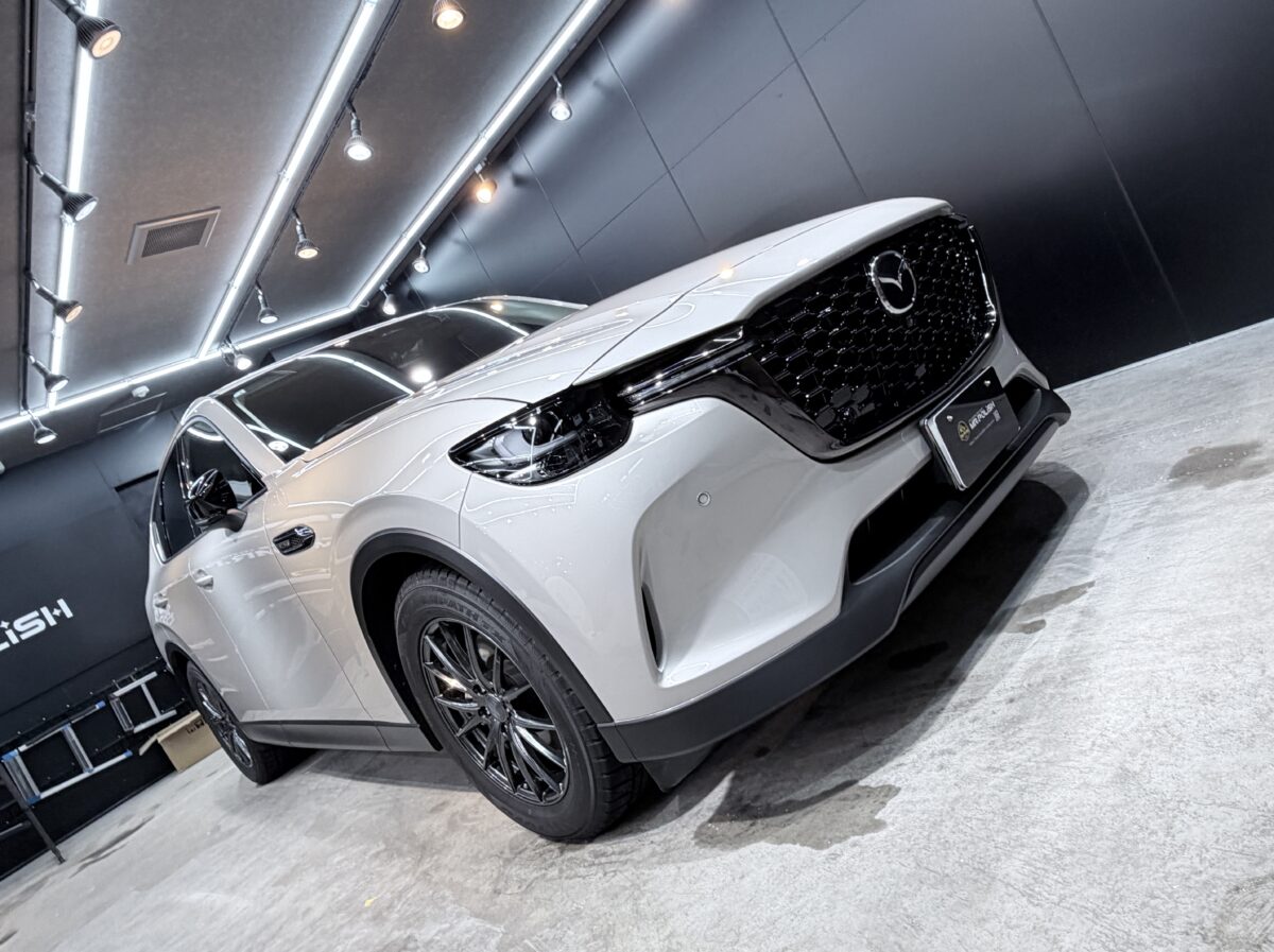 マツダ CX-60のガラスコーティング 施工完了
