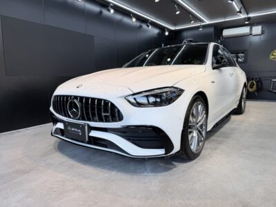 認定中古車 メルセデス・ベンツ C43 AMG（パールホワイト）｜ セラミックコーティング＋窓ガラス撥水加工全面＋ホイールコーティング＋パノラマルーフ撥水加工施工 ／ 神奈川県横浜市港南区I様より