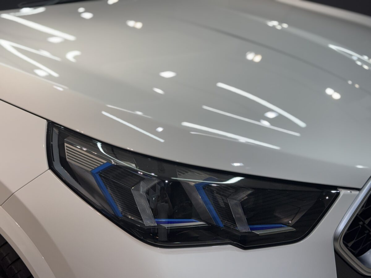 BMW X2 ガラスコーティング施工完了