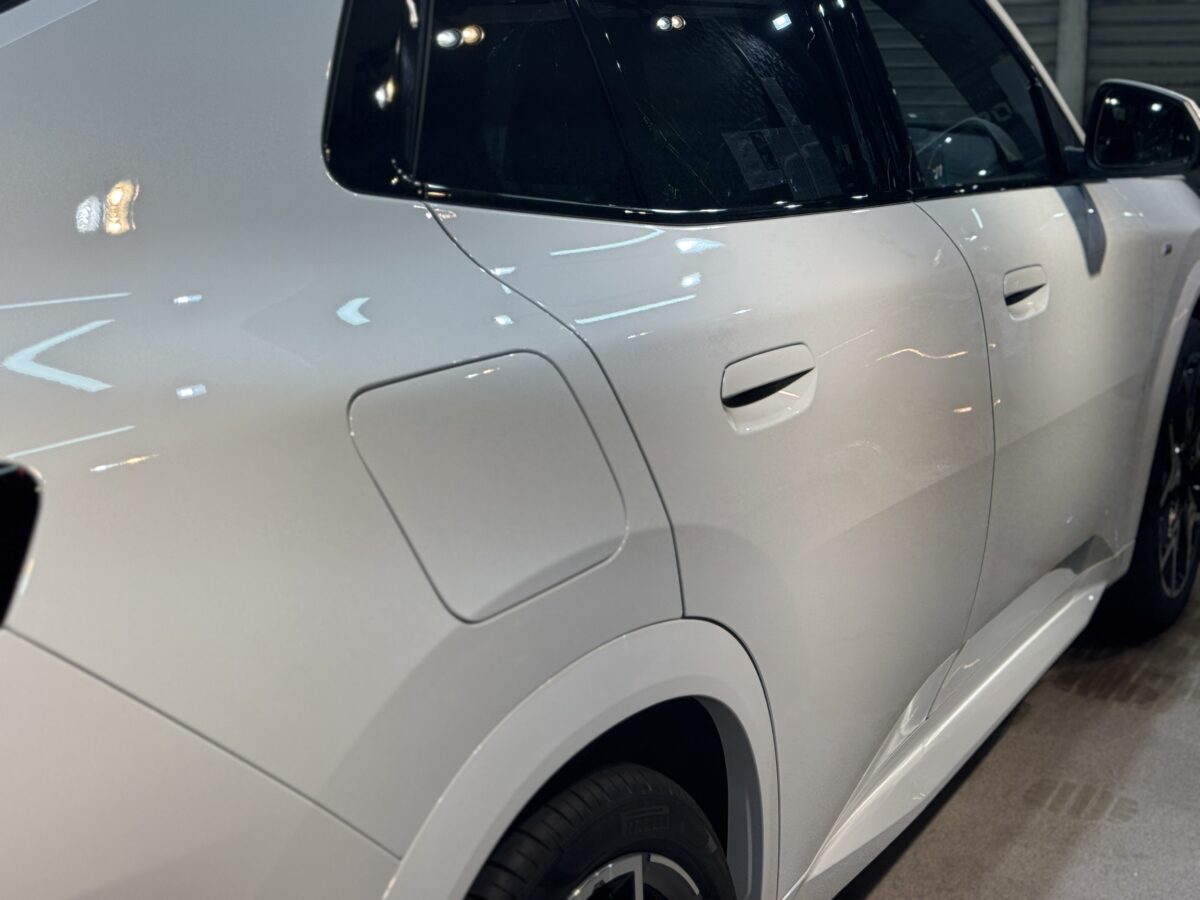 BMW X2 ガラスコーティング施工完了