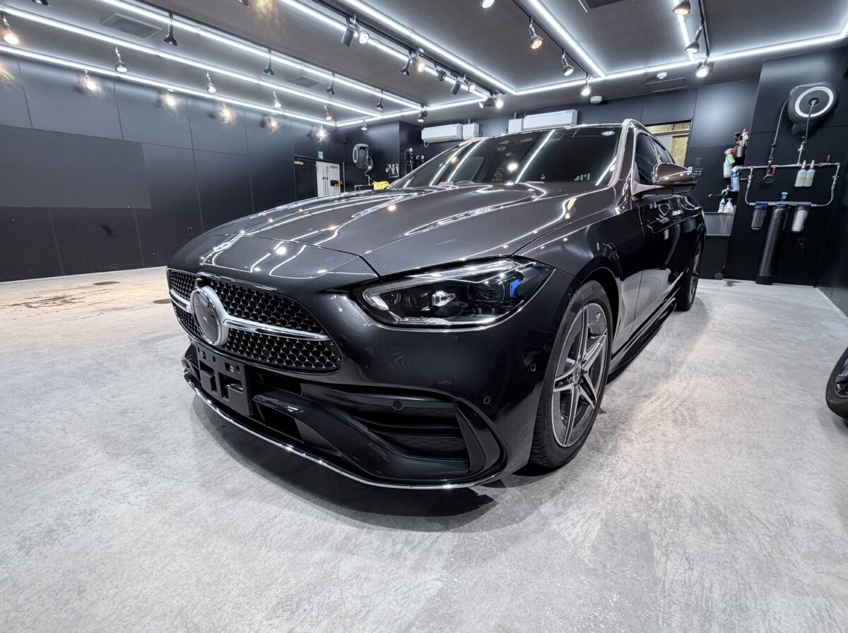 中古車 メルセデス・ベンツ C200ワゴン｜セラミックコーティング2層施工事例 ／ 神奈川県横浜市中区H様より