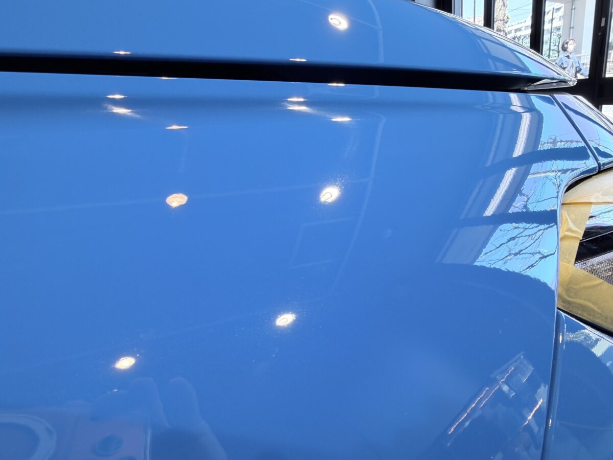 ③ 新車特有の「ぷつぷつ」