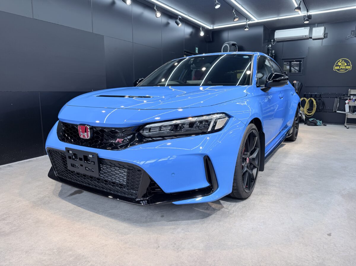 シビック typeRへガラスコーティングの施工完了