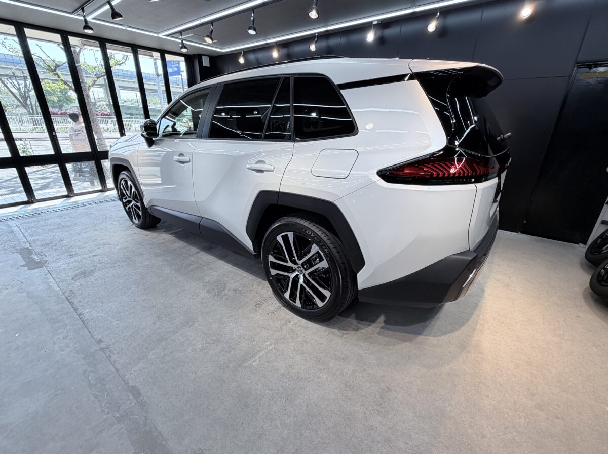 Rav4 セラミックコーティング 施工完了