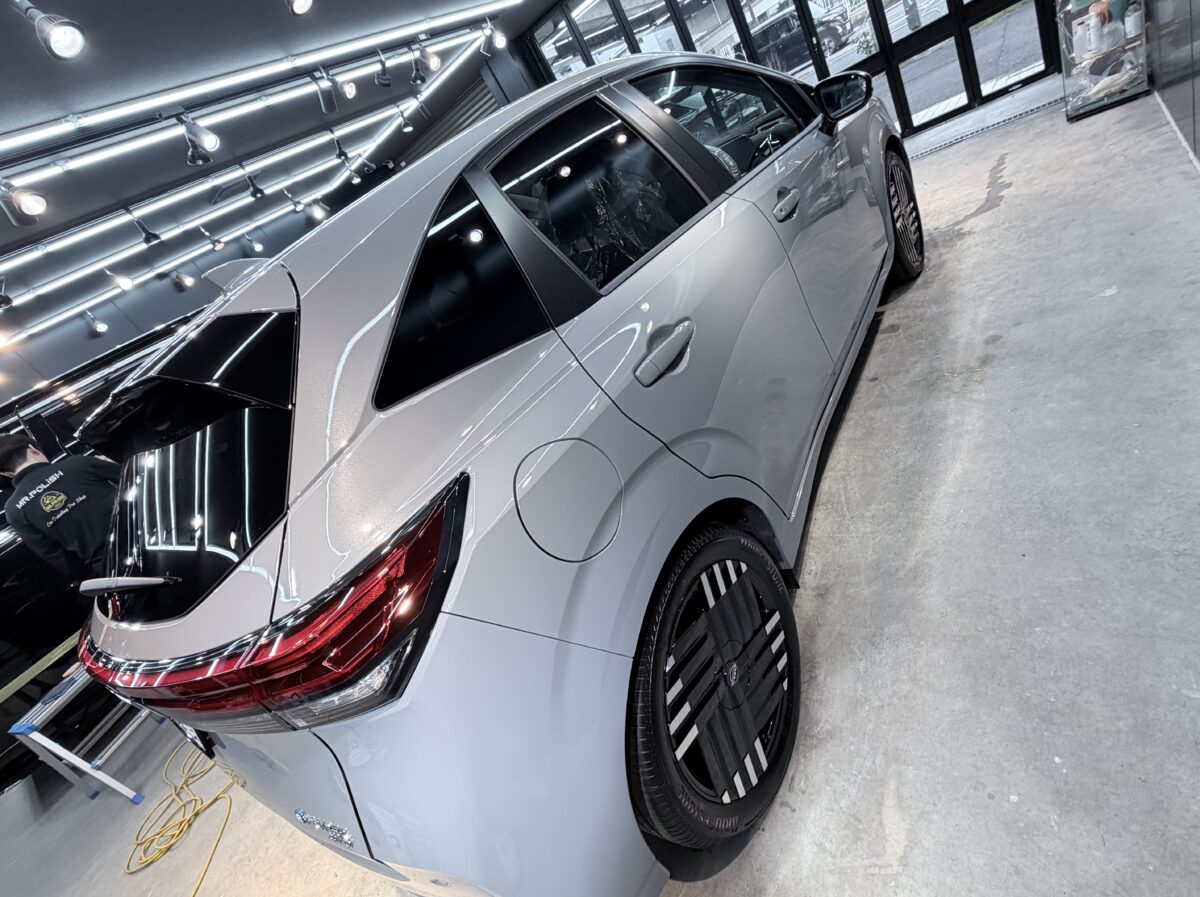 新車 ノートオーラへのガラスコーティング 施工完了