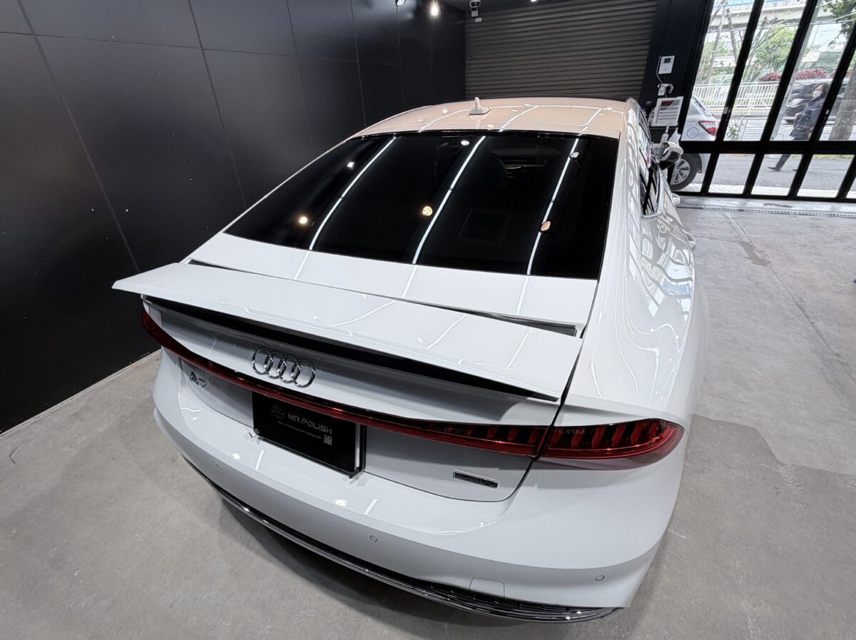 AUDI A7 セラミックコーティング二層の施工完了