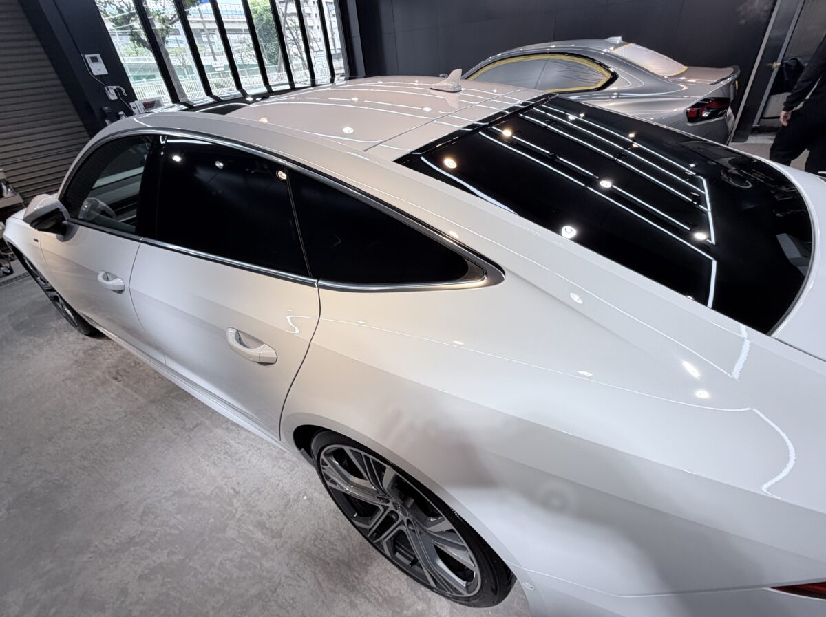 AUDI A7 セラミックコーティング二層の施工完了
