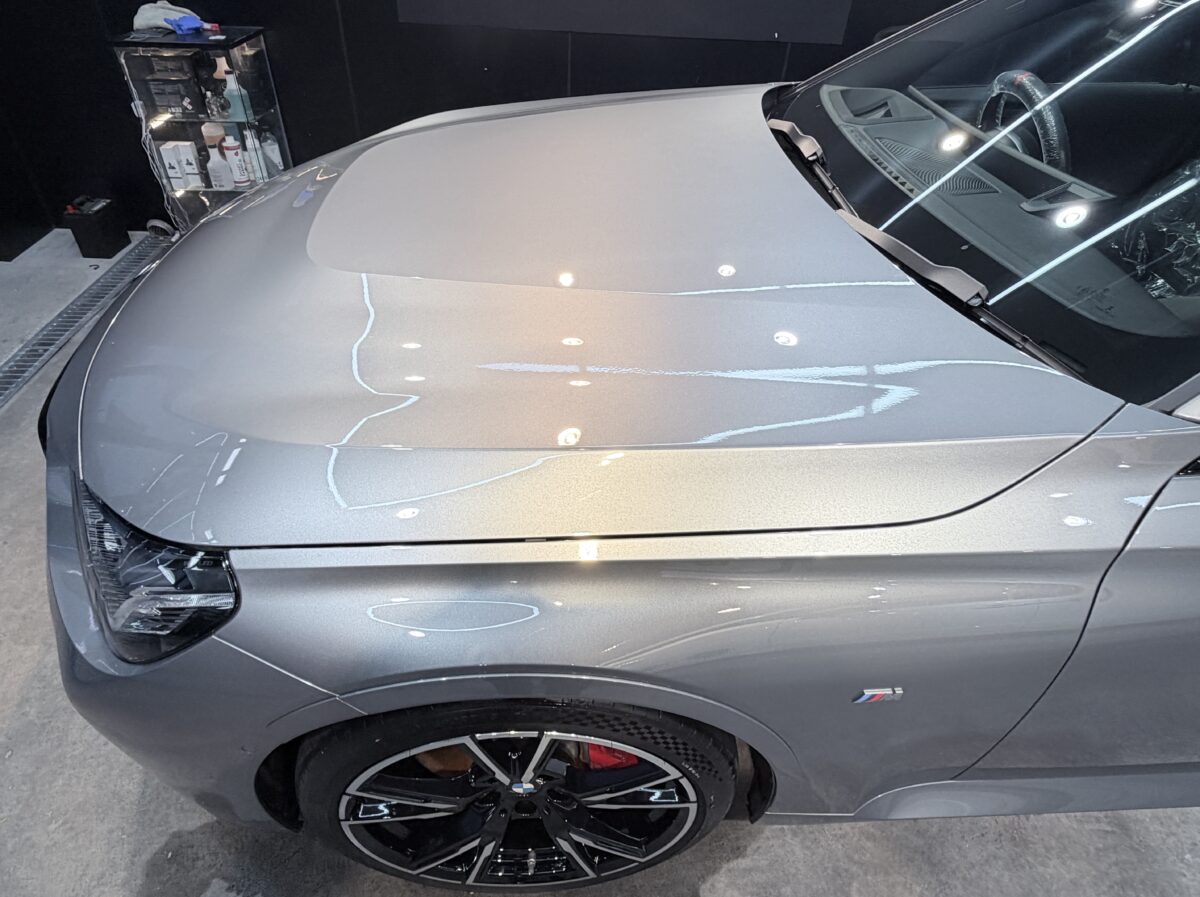 BMW M240へセラミックコーティング2層の施工完了