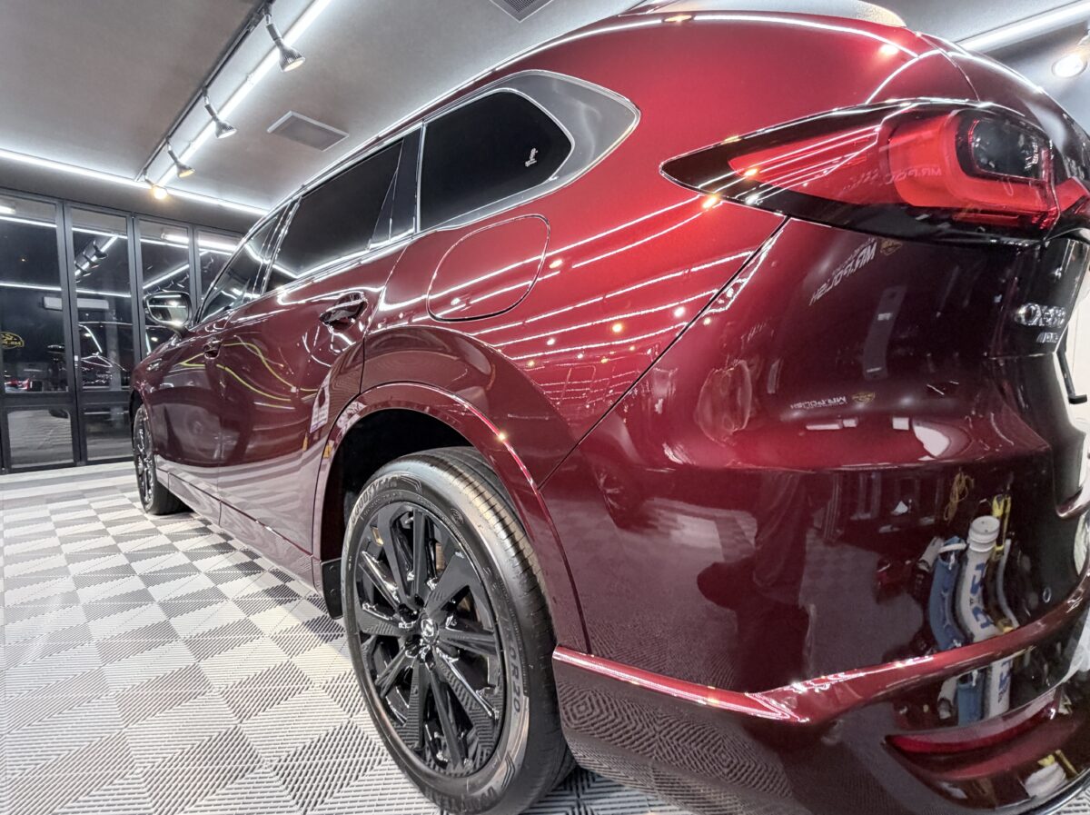 マツダ CX-80へガラスコーティングの施工が完了