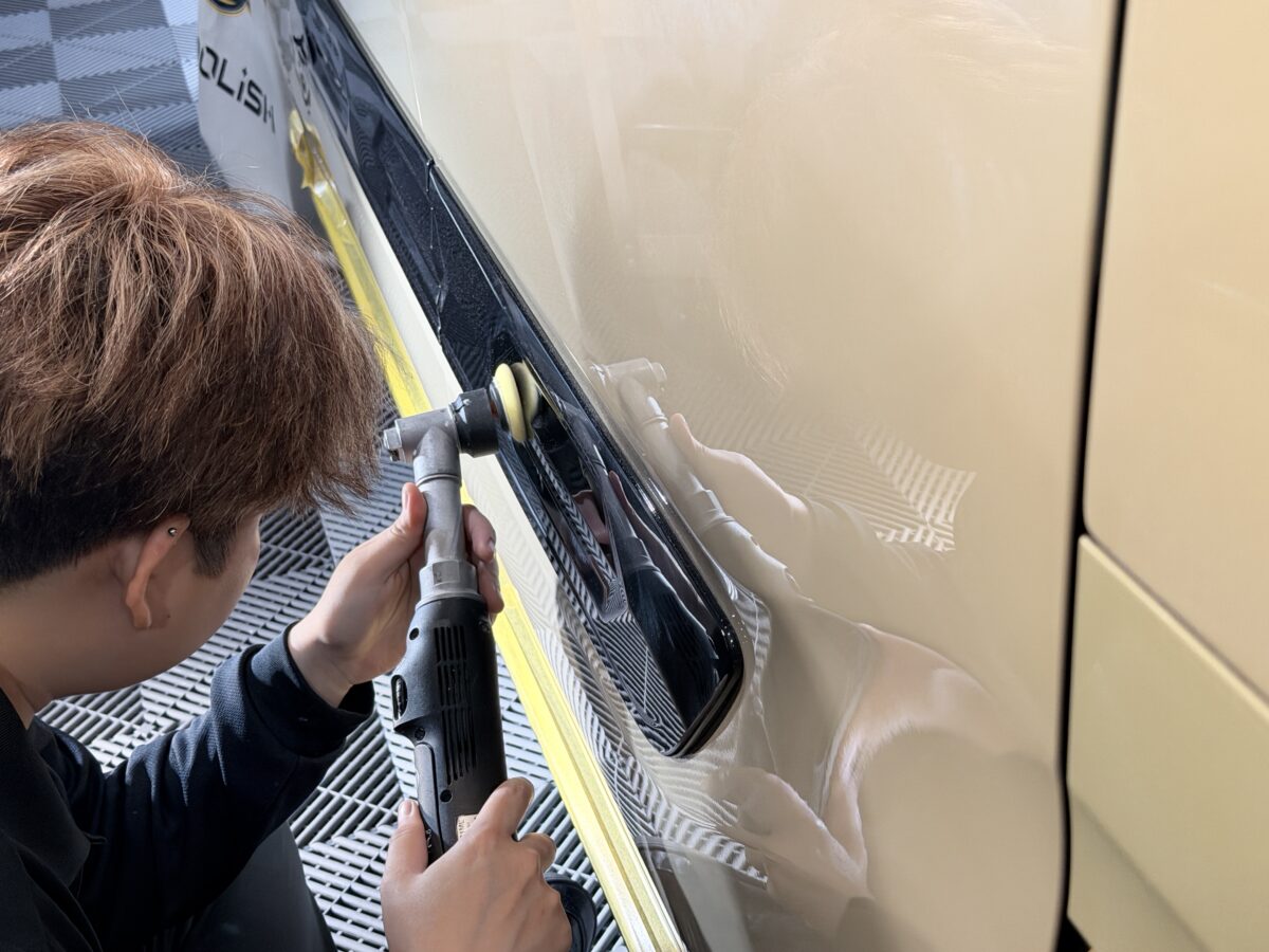 タント ポリッシング作業
