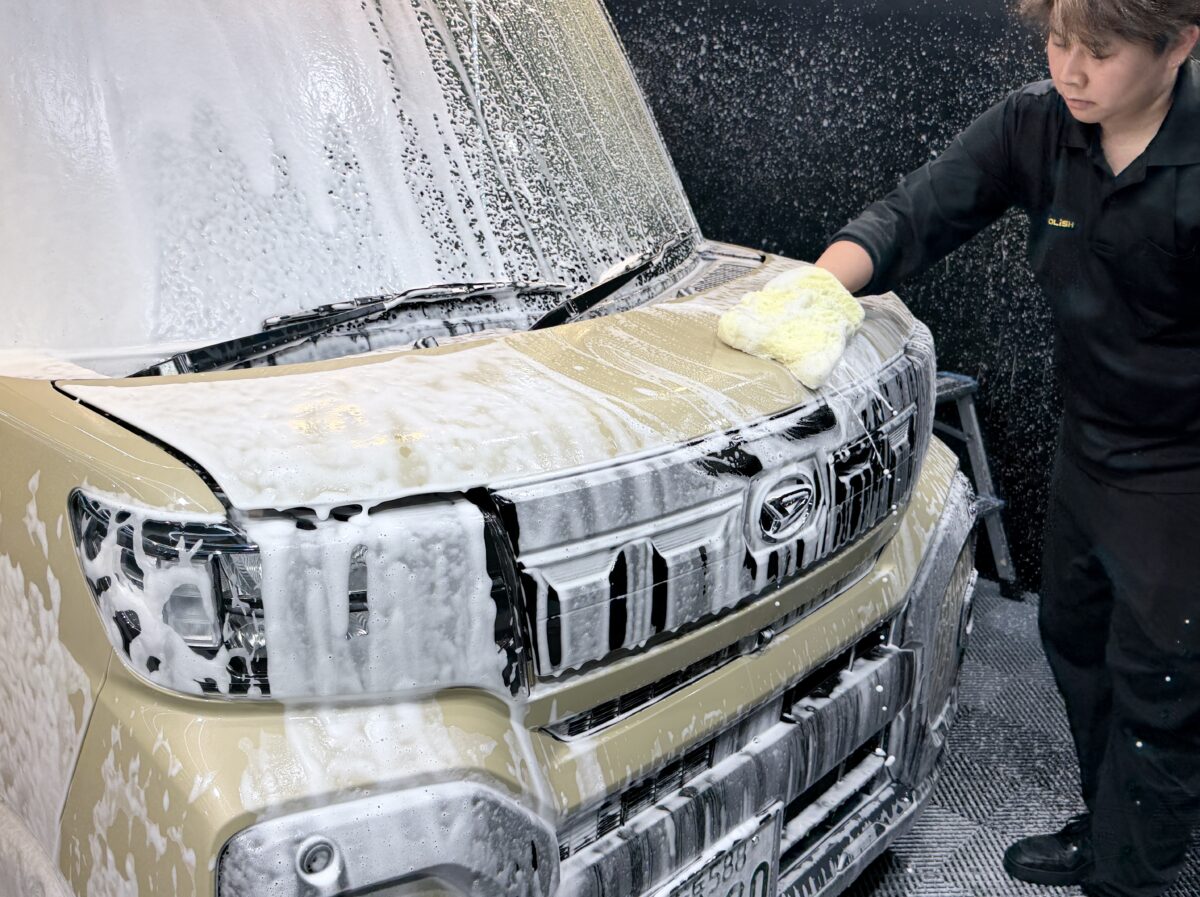 二回目の純水洗車・脱脂作業