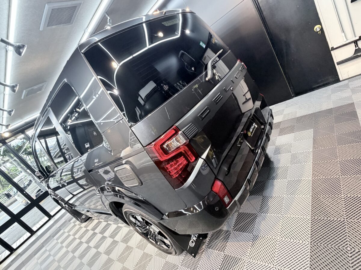 デリカ D5へガラスコーティングの施工完了