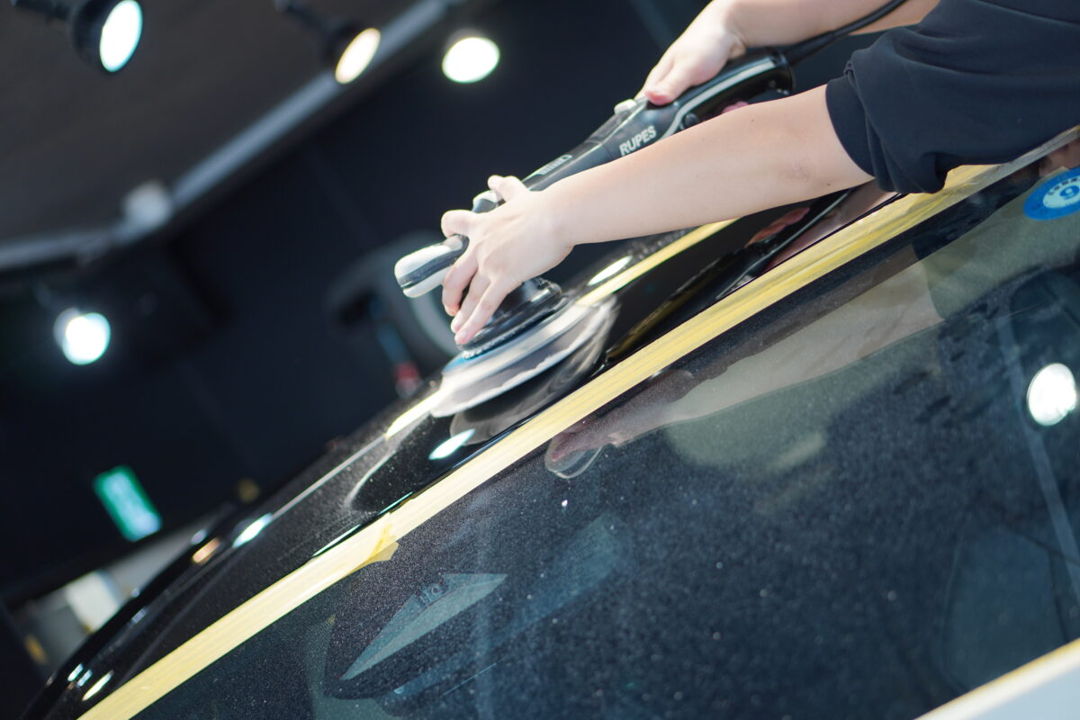 STEP3|新車でもコーティング前に研磨する理由