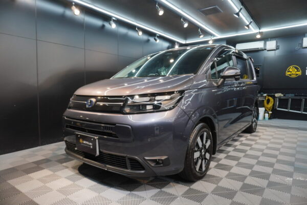 新型 ホンダ フリード｜親水系 ガラスコーティング施工,ヘッドライトPPFの施工車事例／神奈川県横浜市磯子区N様