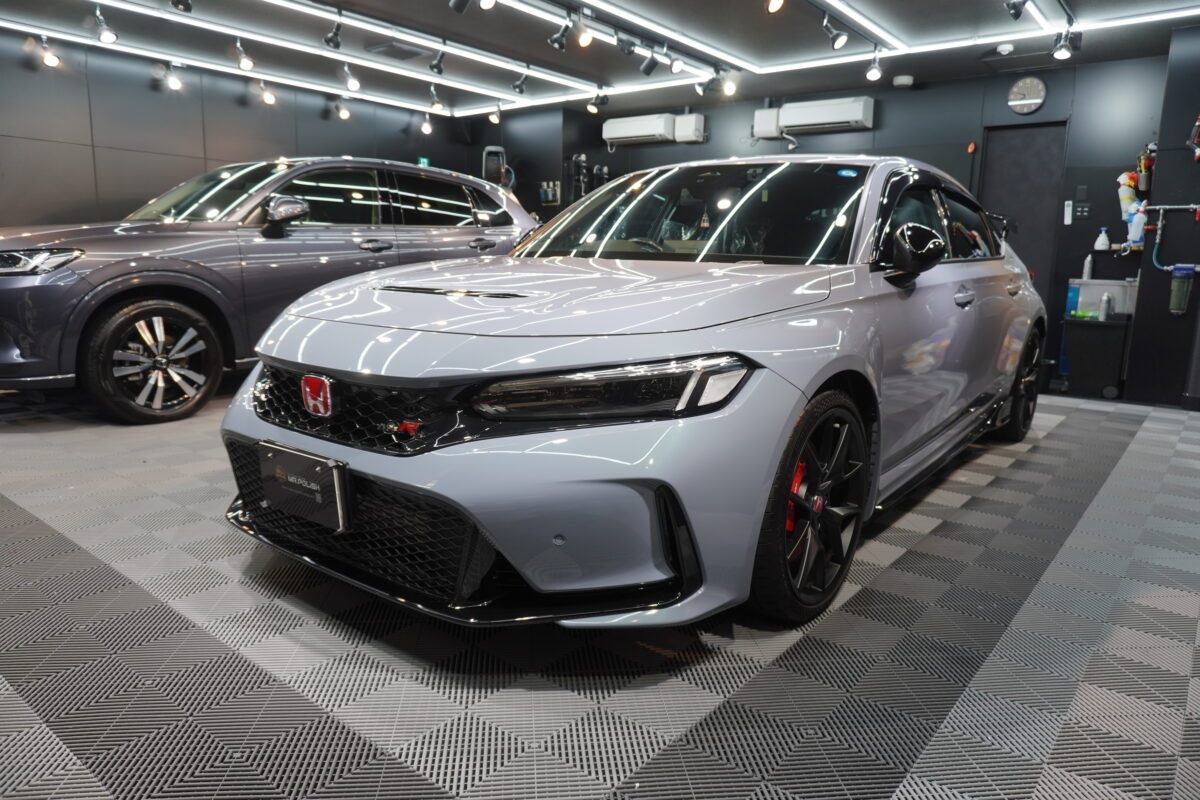 HONDA CIVIC TYPE R（FL5）｜新車へのservFaces二層セラミックコーティング施工事例